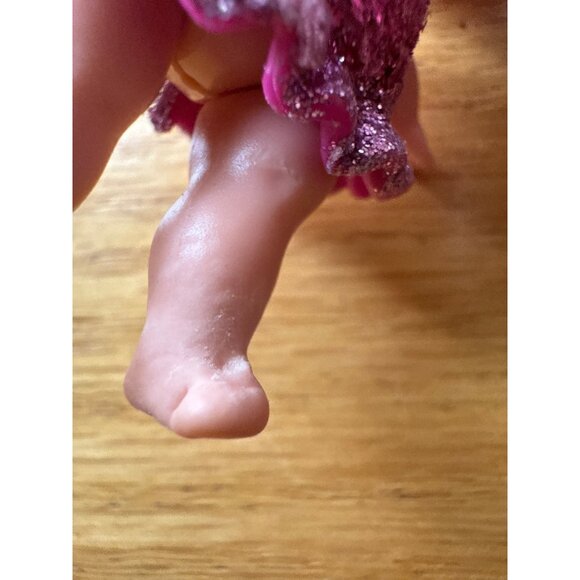 LOL Surprise Dolls Fashion Doll Bundle With Accessories - Picture 3 of 3